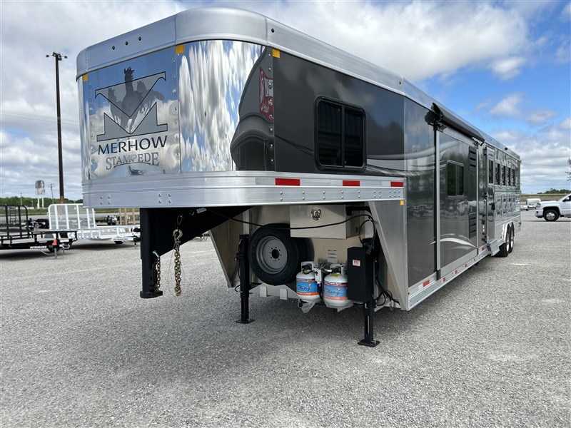 Merhow8516-A RWS Stampede 5H w/ 16'SW LQ & 9' Slide4