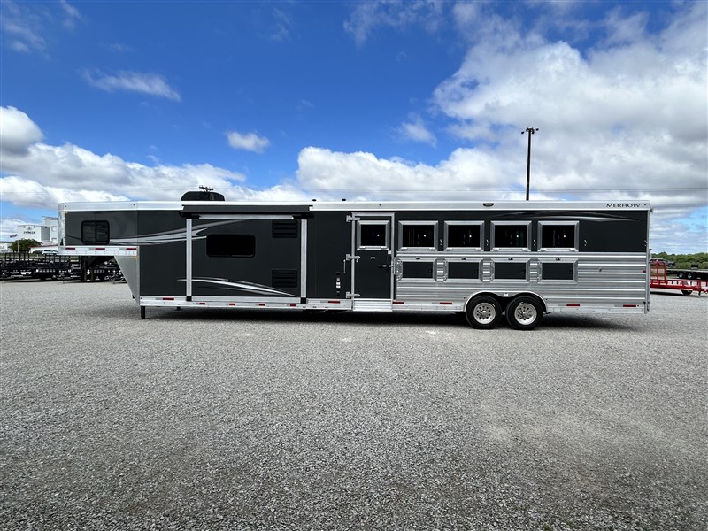 Merhow8516-A RWS Stampede 5H w/ 16'SW LQ & 9' Slide5