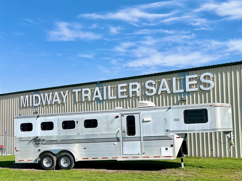 Trailer Photo 15
