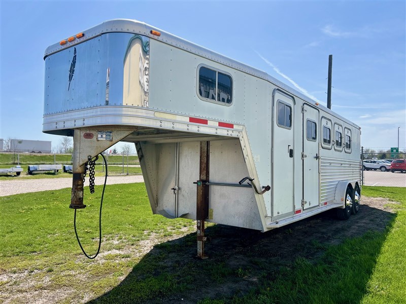 Trailer Photo 4