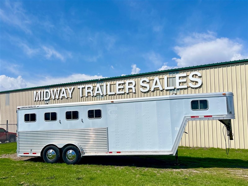 Trailer Photo 13