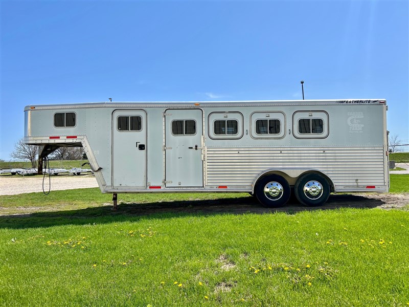 Trailer Photo 8