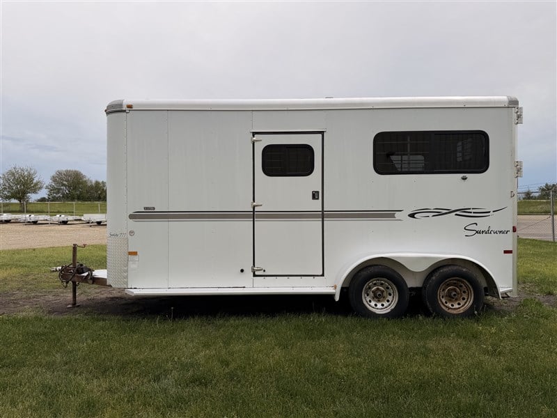 Trailer Photo 8