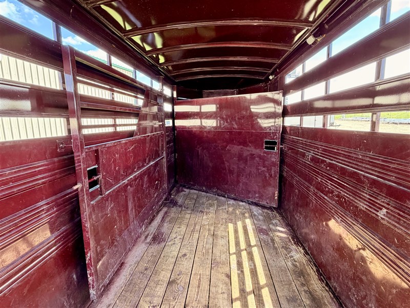 Trailer Photo 10