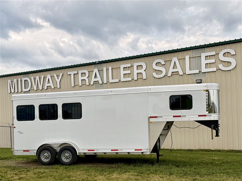 Trailer Photo 12