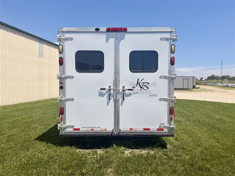 Trailer Photo 19