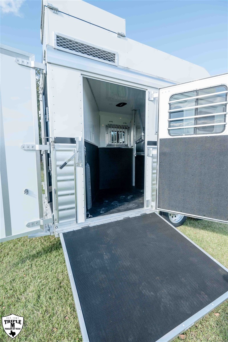 Trailer Photo 9