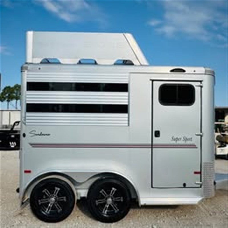 Trailer Photo 2