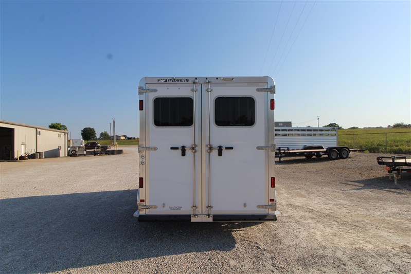 2025 Featherlite 9400-7224