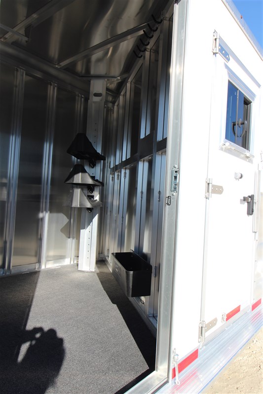 2025 Featherlite 9600-7350