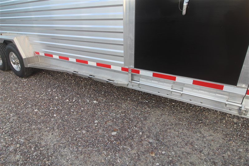Trailer Photo 3