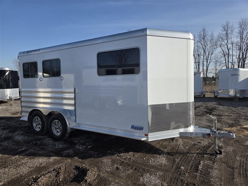 2025 Featherlite 9400- large lined/ insulated dressing room, ramp
