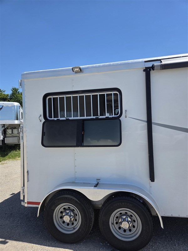 Trailer Photo 4