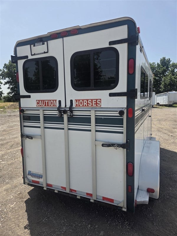 Trailer Photo 3
