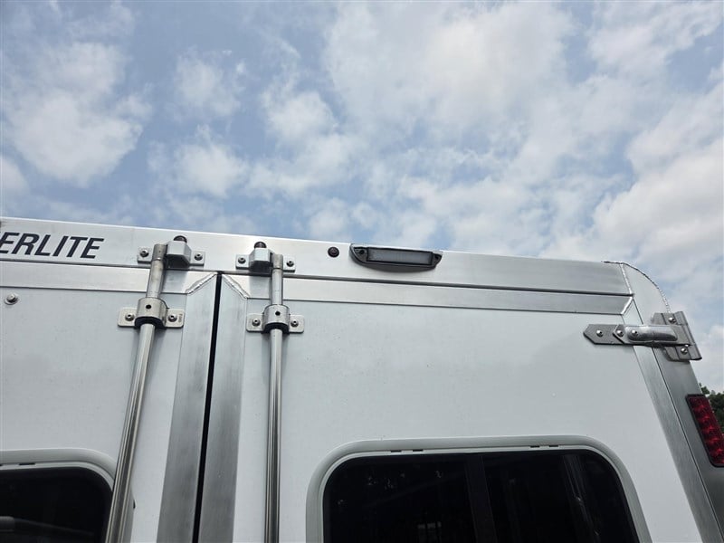 Trailer Photo 6