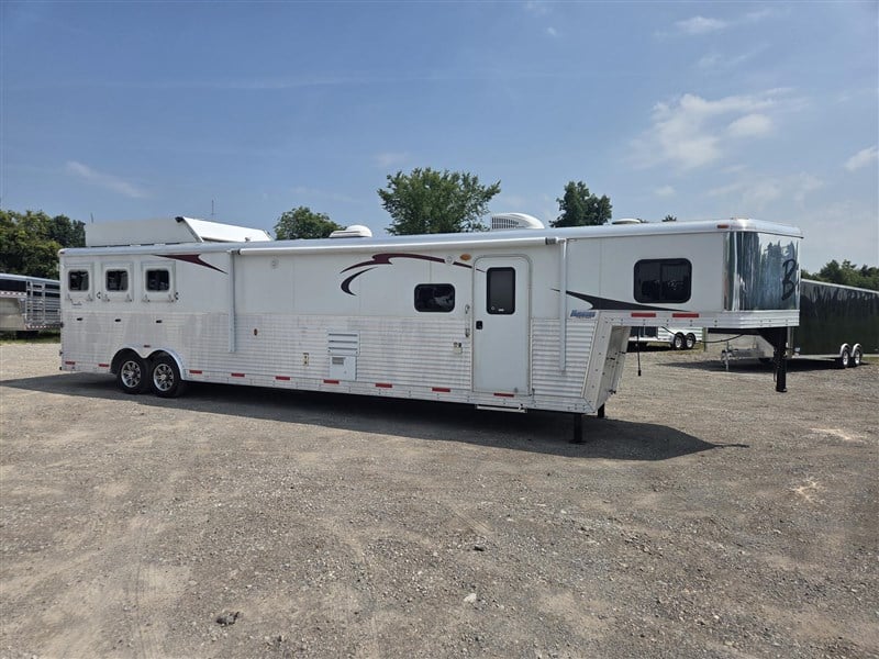 Trailer Photo 2