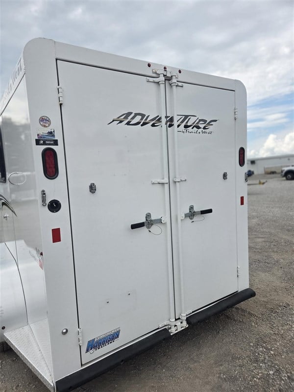 Trailer Photo 4