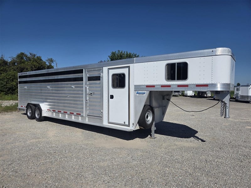 Trailer Photo 1