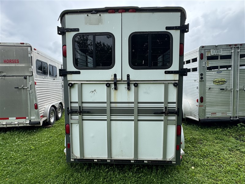 Trailer Photo 4