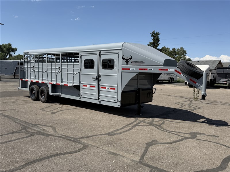 2026 Swift Built 24' Stock Combo w/ SMART TACK