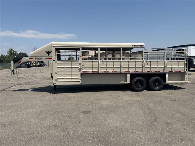2025 Swift Built 24' Stock Combo 3/4 Top