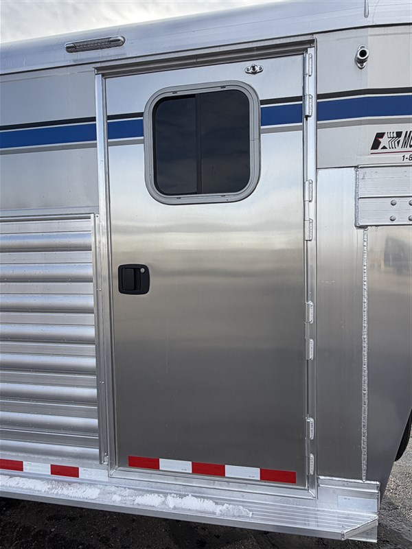 Trailer Photo 8
