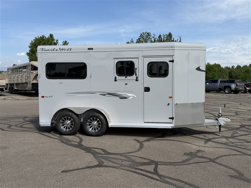 Trailer Photo 19