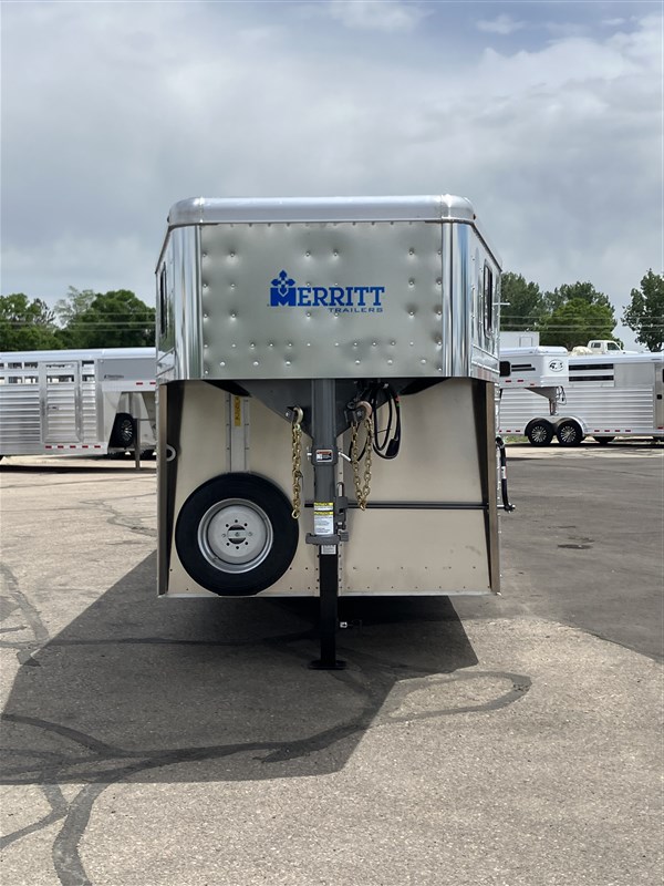 2027 Merritt 28' lariat stock combo