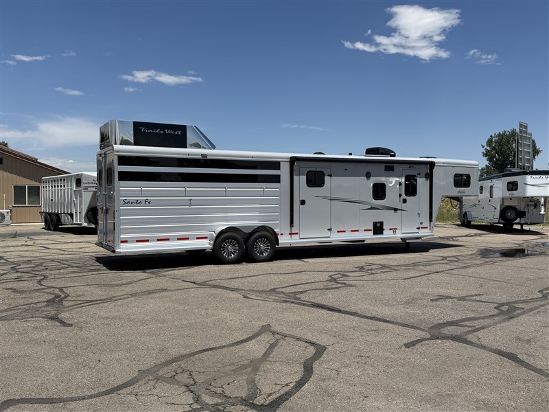 Trailer Photo 3
