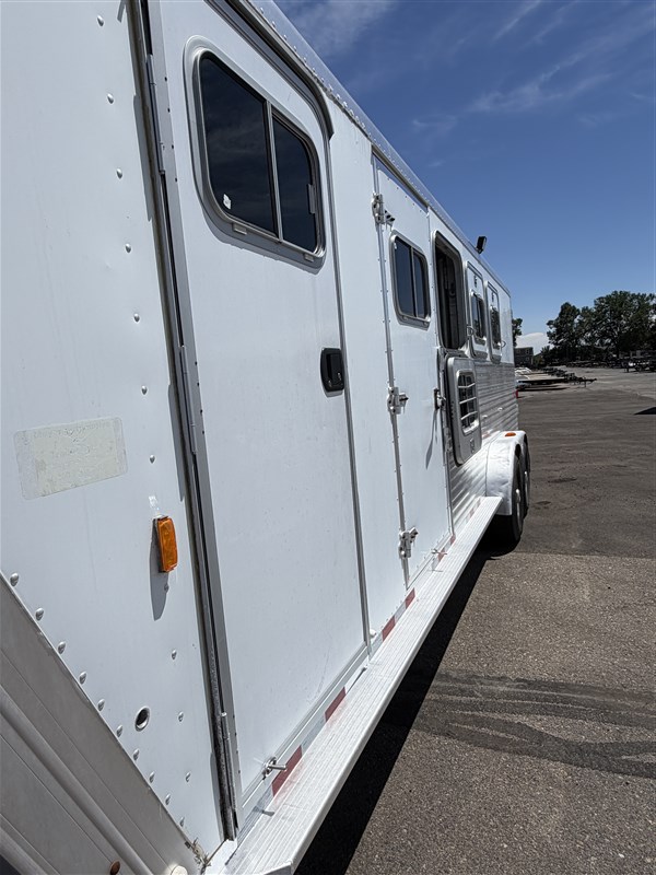 Trailer Photo 21