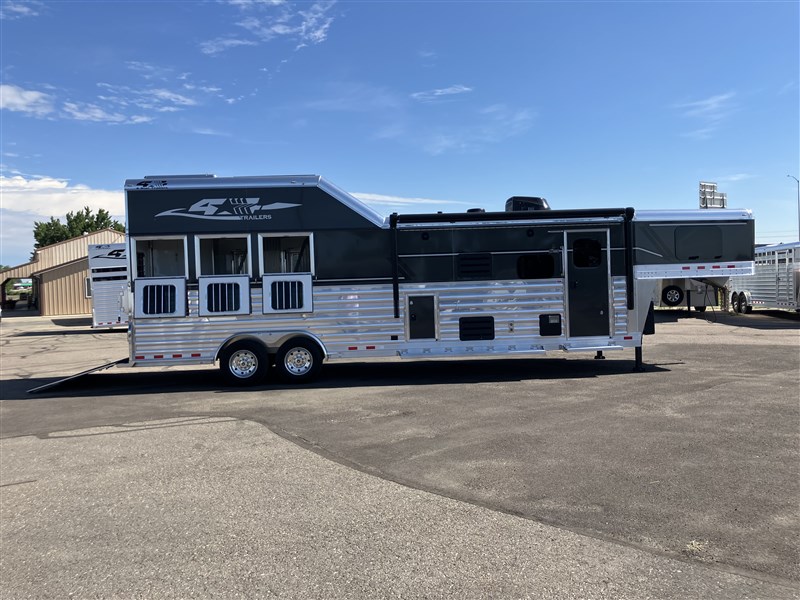 Trailer Photo 18