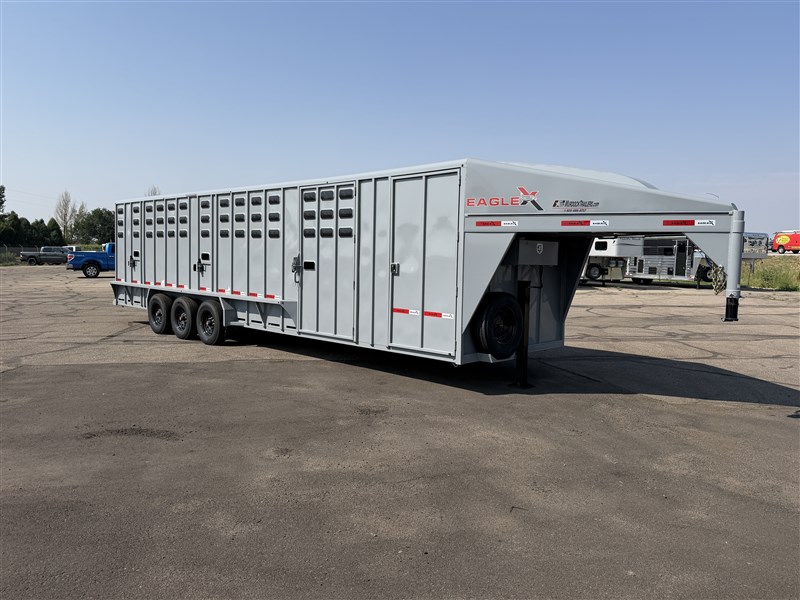 2026 Eagle ***32' Stock Combo Loaded with features***