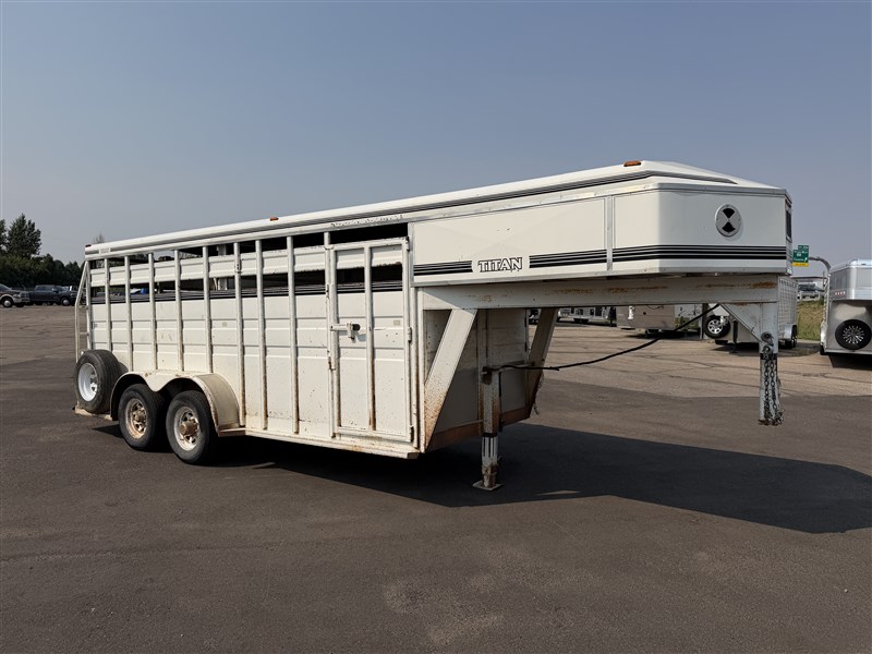 Trailer Photo 1