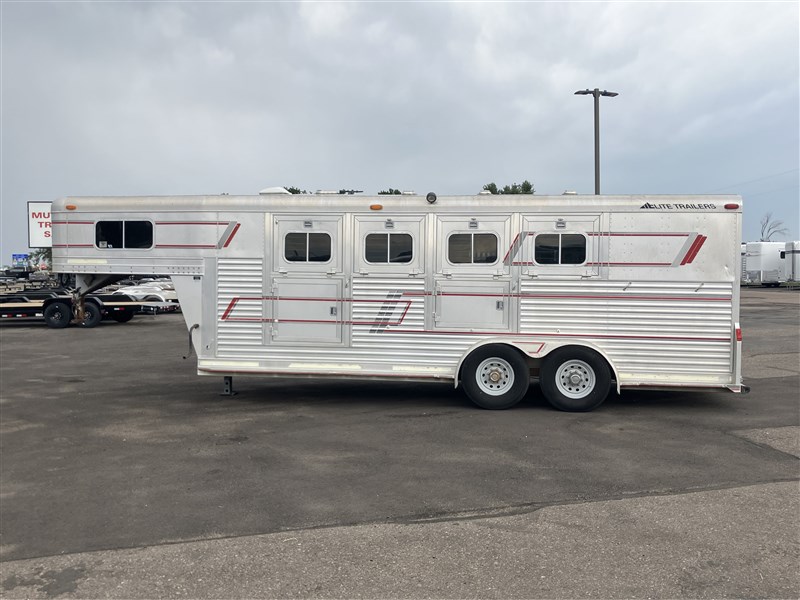 Trailer Photo 7