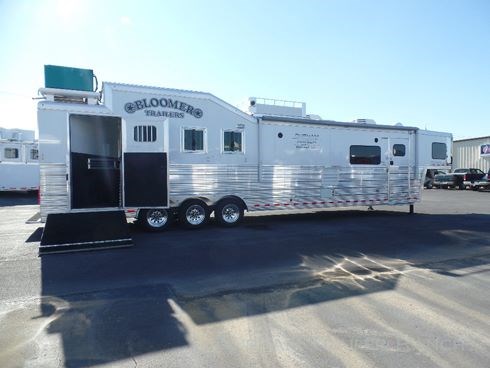 horse trailers texas used bloomer listings