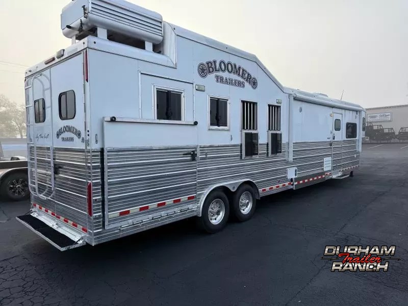2013 Bloomer 4h, 16'5"sw, outlaw conversion lq with slide out