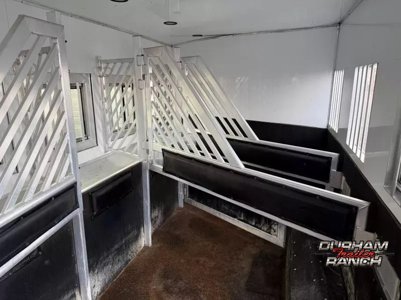 2013 Bloomer 4h, 16'5"sw, outlaw conversion lq with slide out