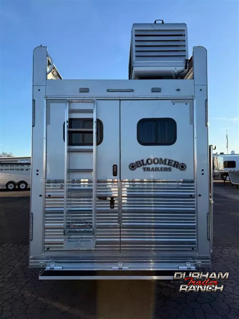 2025 Bloomer 4h, 26'8"sw, outlaw conversion lq with tri slide o
