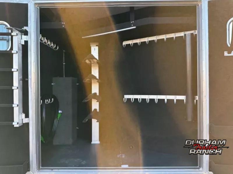 Trailer Photo 7