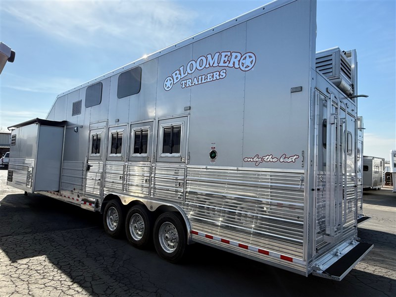 2025 Bloomer 4h, 21'3"sw, outlaw conversion lq with dual slide