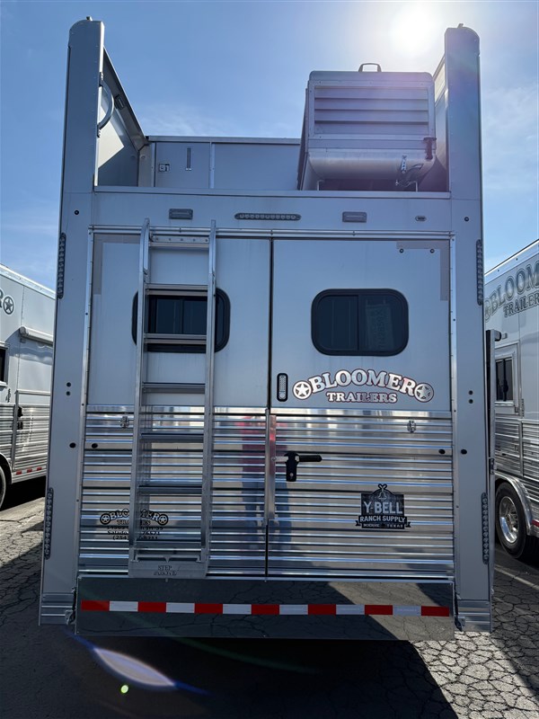 2025 Bloomer 4h, 21'3"sw, outlaw conversion lq with dual slide