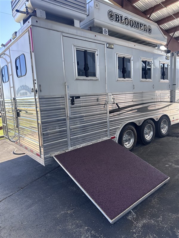 Trailer Photo 6