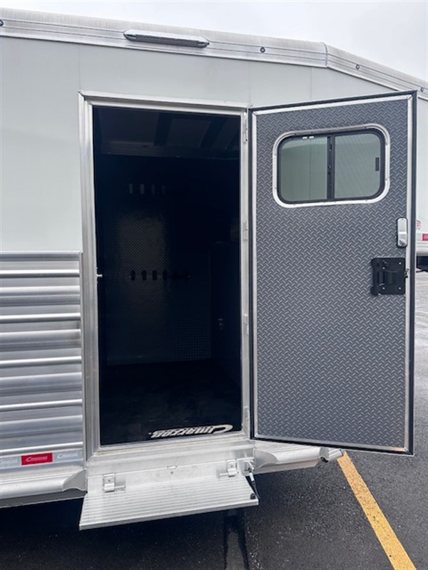 Trailer Photo 9