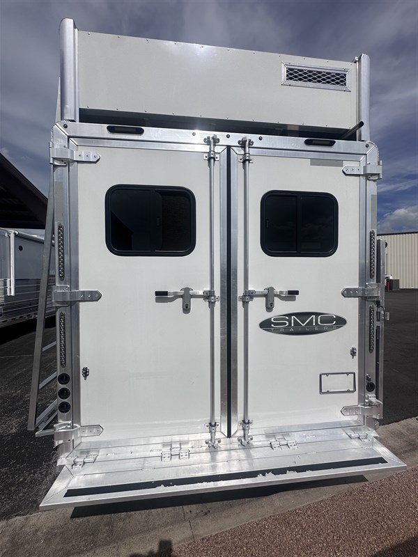 2020 smc 4h, 19'sw, laramie edition lq with slide out