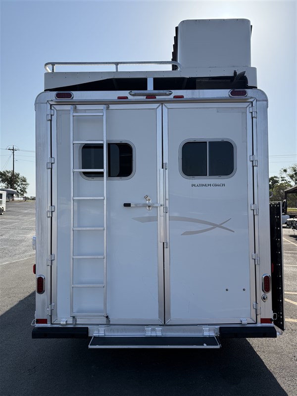 Trailer Photo 5