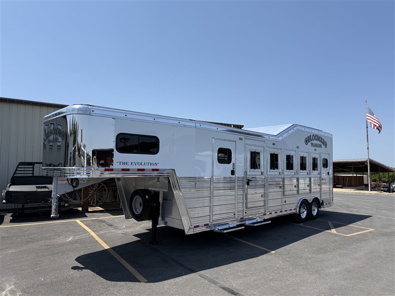 Trailer Photo 2