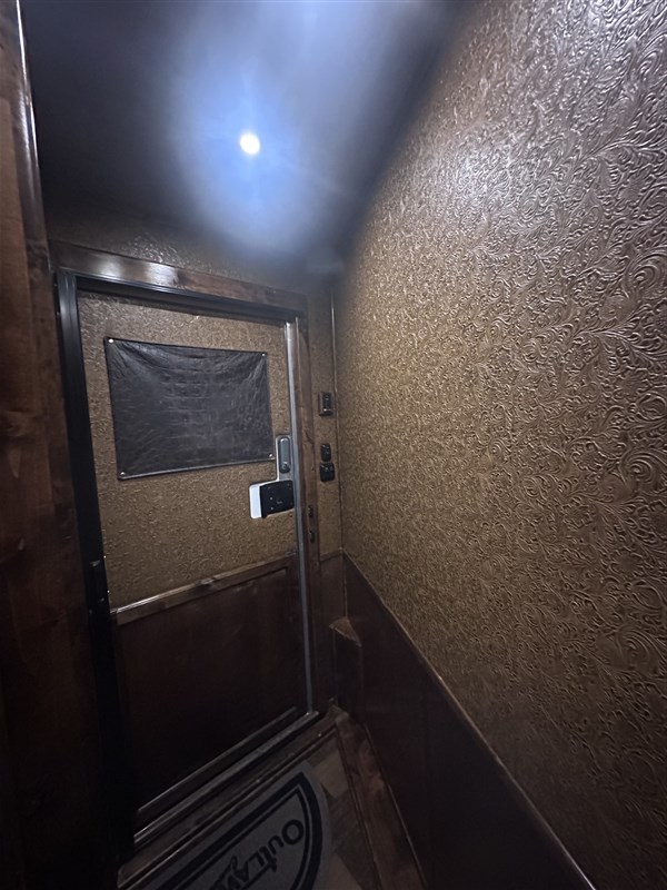 Trailer Photo 26