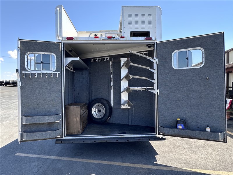 Trailer Photo 28