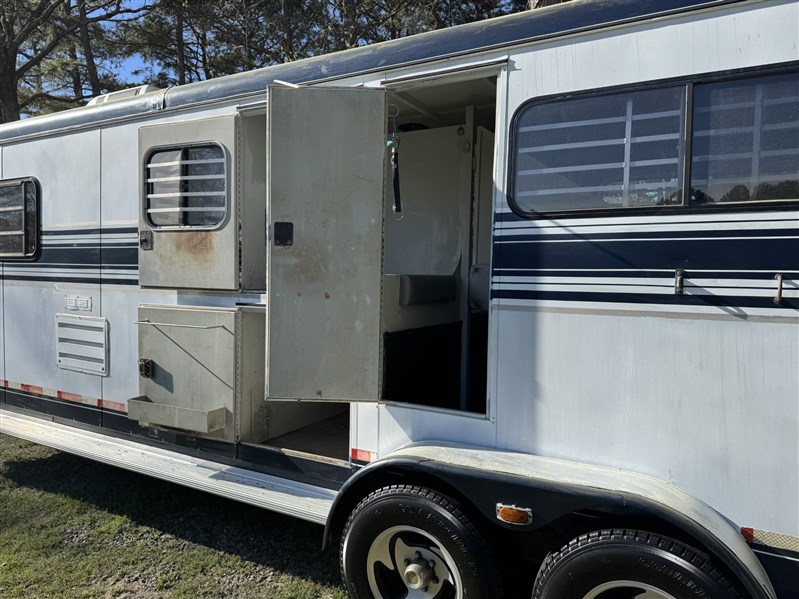 Trailer Photo 4
