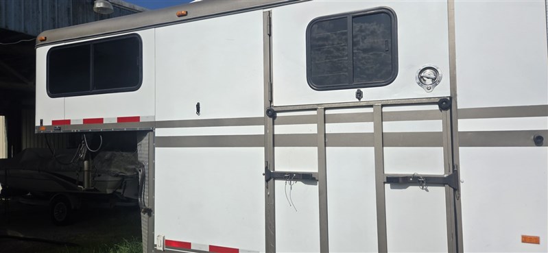 2003 Equispirit 3 horse gooseneck xxl